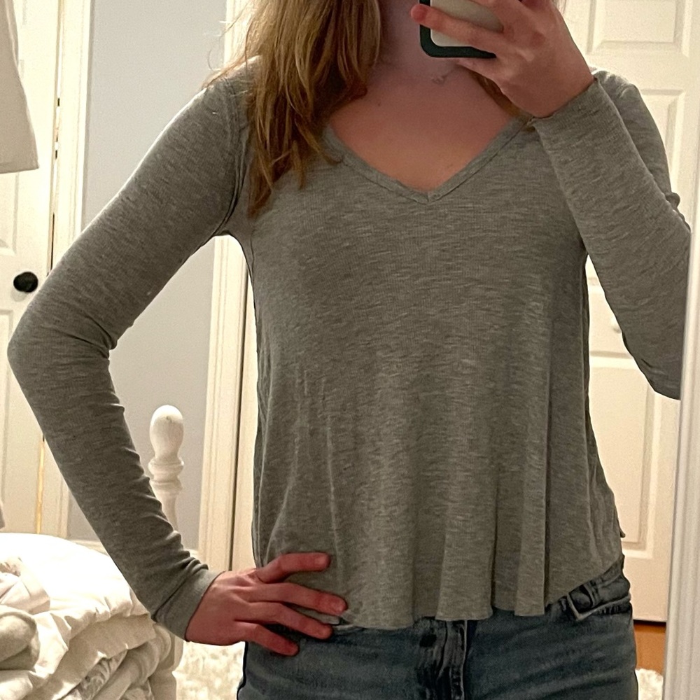 Free People Intimately long sleeve vneck size xs